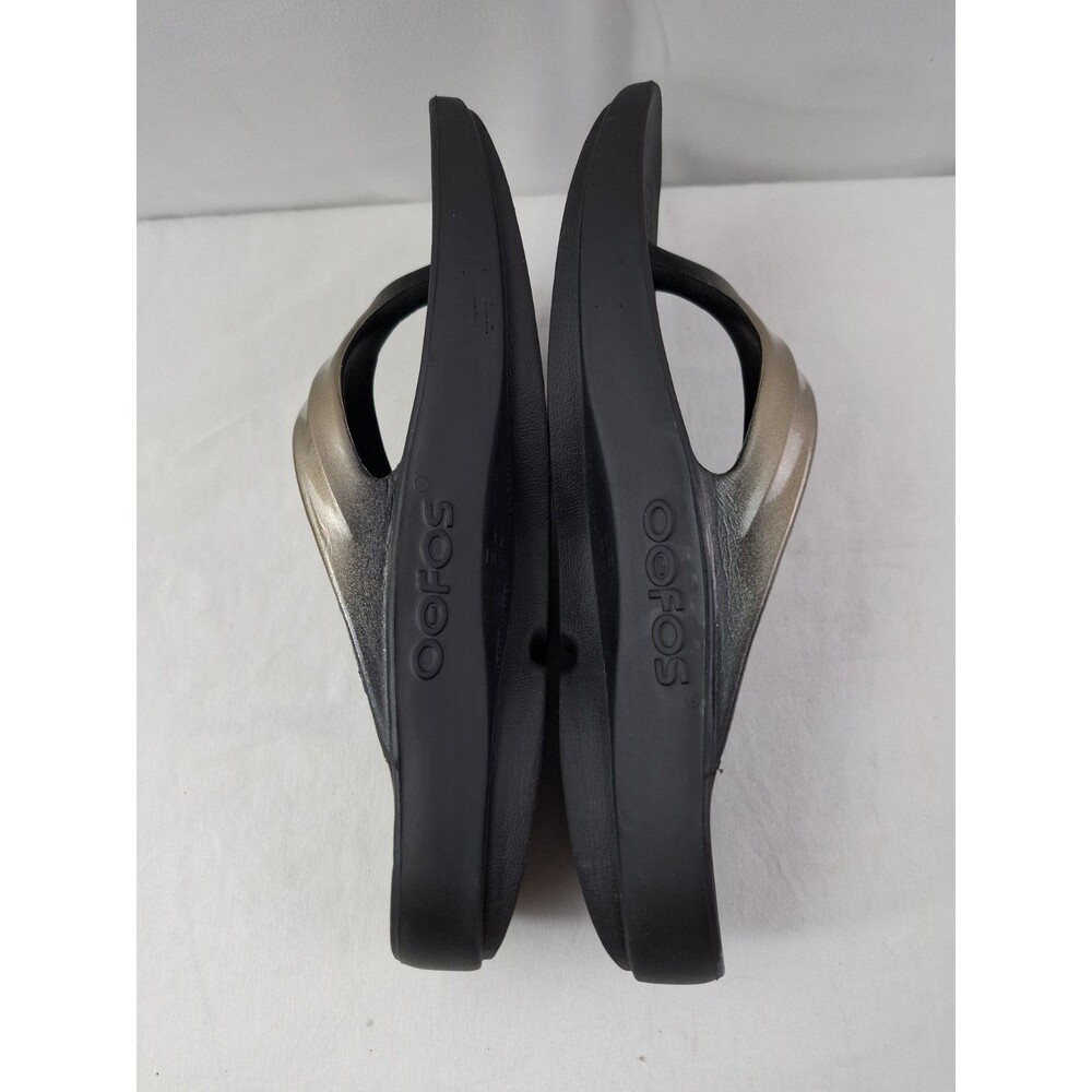 OOFOS OOlala Luxe Thong Flip Flops Recovery Sandals Latte Black Women's 8 - Picture 6 of 10